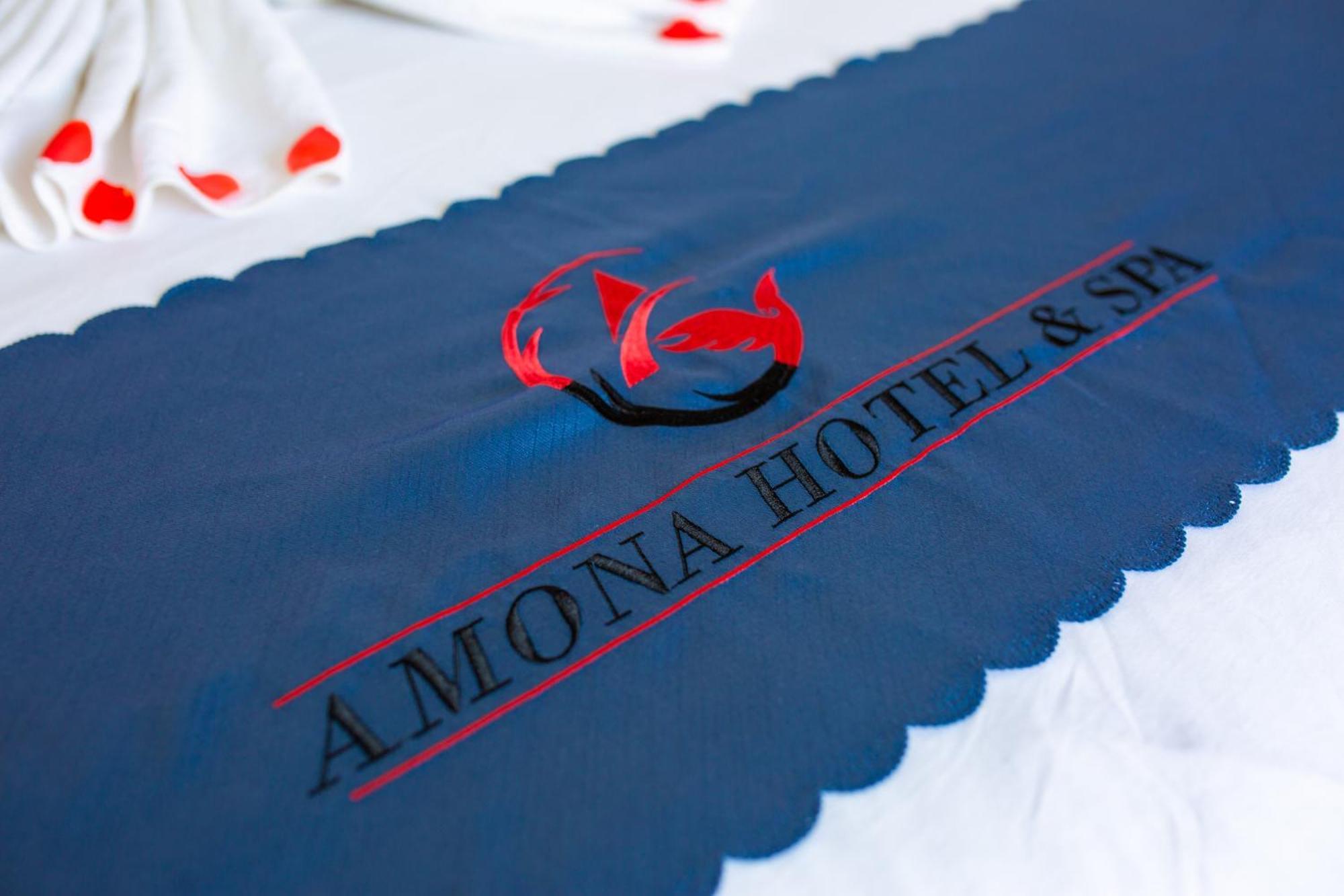 Amona Hotel Hue Esterno foto
